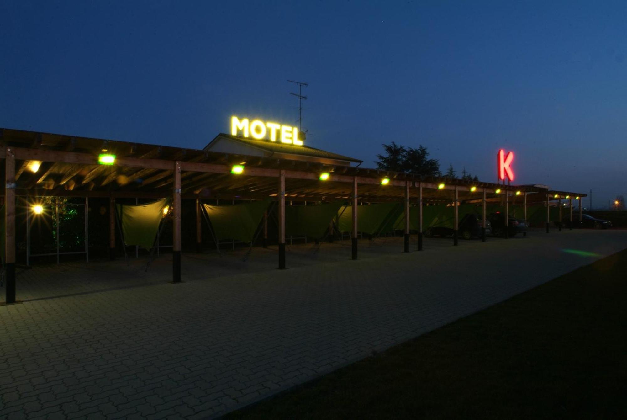Motel K Casei Gerola Esterno foto